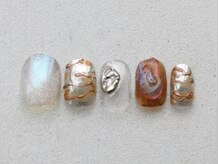 ルフトエーデ(LUFT Ode)/【Art 10】艶ラインネイル