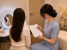 ヌヴェラスキン 梅田店(NUVELA SKIN)の雰囲気（しっかりとカウンセリングをし、肌のお悩みをヒアリングします。）