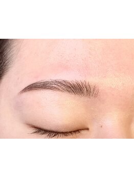 アイブロウメニューがあるサロン