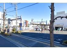 FRSスタジオ 伊勢原駅ビル店の雰囲気（提携駐車場あり（1時間分）県道61号沿い　伊勢原駅踏切付近）