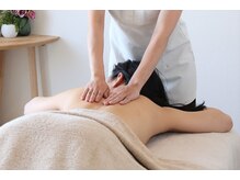 ユルリ(YURURI)/背中リンパマッサージ10分