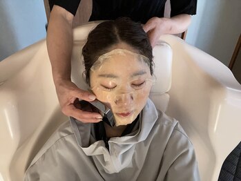 ヨサパーク ヴィヴァン(YOSAPARK Vivant)/セリサイトパックで小顔に！