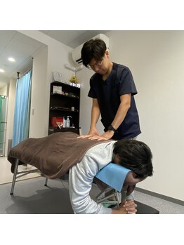 グローリー鍼灸治療院/施術風景