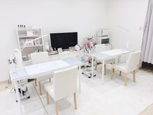 ケア ビューティー ネイル(care beauty NAIL)の雰囲気（ハンド2席、フット1席です♪）