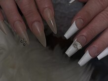 ハチイチイチサン(8113)/海外/長さだし/ピアスネイル