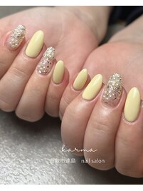 レモンイエロー