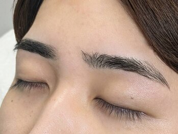 スターリー(Starry)の写真/【メンズ】垢抜けバッチリ♪顔の印象を決める眉毛はプロにお任せ♪骨格似合わせ眉毛Wax￥5,500→￥4,500　