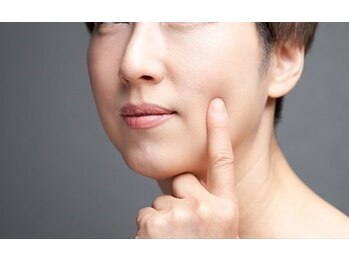 スキンイノベーションサロン 新発田店/大人女性の駆け込み寺