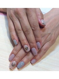 ～グレージュ大人ネイル～
