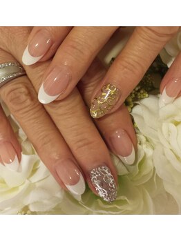 ネイルサロンシャネイル/フレンチ