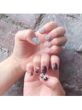 アティックネイルアトリエ(attic nail atelier)/アシメネイル★