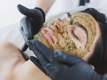 サロンメロウ 大牟田店(salon mellow)の写真/【最短で別人級の肌質改善】毛穴レスの憧れツルツル肌へ！あらゆる肌悩みの原因を根本から徹底改善◎