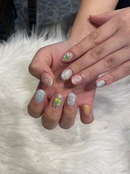 ノーバディ(Nobody)/カラフルPOPネイル♪