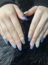 ジョリ チュン(JOLIE TRUONG)/