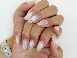 ホワイトスノーネイル