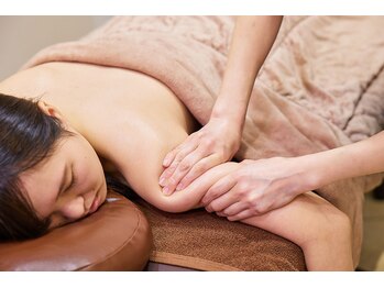 エステティックレイビス 名古屋店(RAYVIS)/バストケア