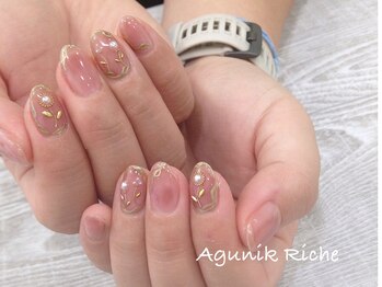 アグニークリッシェ(Agunik Riche)/【透け感ネイル】