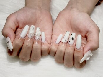 フラット(FLAT)/ホワイトネイル