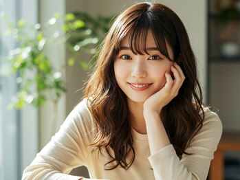 ディーエル ビューティー 表参道店(DL BEAUTY)の写真/大人女性からの支持◎エクステつけ放題/美眉アイブロウWAX/パリジェンヌ等、目元メニューを豊富にご用意!