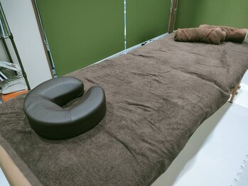 Daisy～整体リラクゼーション～　肩こり/腰痛/オイルマッサージ/マタニティ/ベッド【整体リラクゼーション】