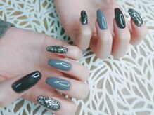 ネイルパキラ(nail pachira)