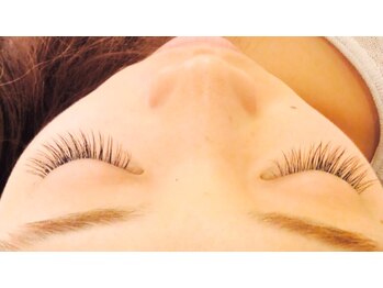 アイラッシュ ティアラ(Eyelash Tiara)/エクステの種類も豊富☆