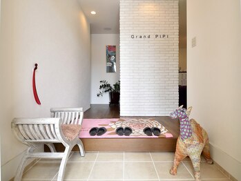 グランピピ(Grand PiPi)/玄関