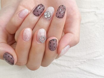 ケーズネイル製作所/シースルードットネイル