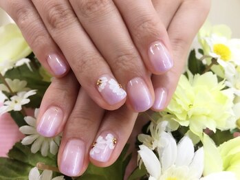 プルミエ ネイル(Premier Nail)/手描きフラワー＆カラグラ