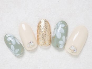 シックネイル(CHIC nail)/くすみグリーン & フラワー
