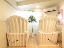 ヨサパーク ペチュニア 世田谷店(YOSA PARK Petunia)の雰囲気（2人同時施術も可能！一緒にキレイになってね）