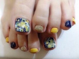 秋カラーフットネイル♪