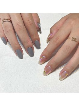 ダイナ ムーン(Dyna moon.)/透け感ネイル