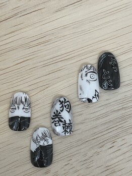 痛ネイル（モノクロ）