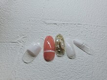 トータルビューティーサロン ドールズ(total beauty salon Dolls)/変形フレンチ　オレンジ　ラメ