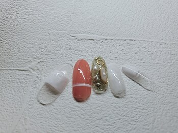 トータルビューティーサロン ドールズ(total beauty salon Dolls)/変形フレンチ オレンジ ラメ