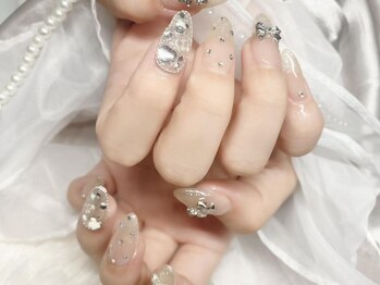 レーヌ(Reine)の写真/【トレンドから痛ネイルまで☆】豊富なパーツでお好みの長さに♪長さ出し/スカルプ当店にお任せください！