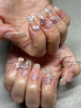 ティディーネスト(Tidynest)/チークネイル