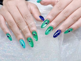 マグネットネイル／クジャク