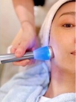 スキンラボ 新宿(@SkinLabo)の写真/大特価【50%OFF】エンビロンWビタミン導入＆水光リフト(全顔～あご下まで)￥37400→ナント!半額【￥18700】