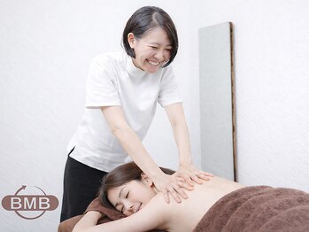 ビーエムビー(BMB)の写真/通いやすい価格で何度でも通えるアットホームなプライベートサロン♪一人一人に合わせた施術で結果だし★