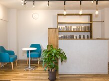 サロン ザ ビューティ(SALON THE BEAUTY)の雰囲気（＊店内入り口）