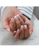 グランチュール(Grantulle)/フレンチネイル