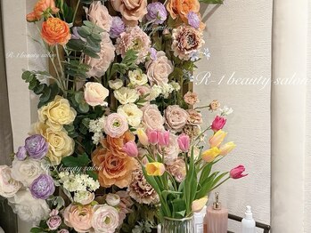 R-1ビューティーサロン 銀座/人気の施術室☆