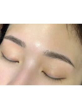 アイブロウメニューがあるサロン