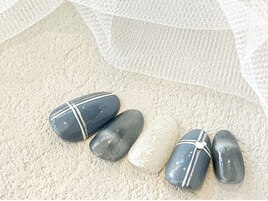 くすみブルー/大人クールネイル