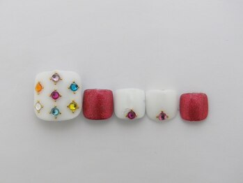 まつげアンドネイル ディアマンローズ(DIAMANT ROSE)/フットネイルやり放題 6600円
