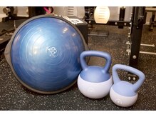 セバス 赤坂見附(SEBAS)/bosu と kettlebell 