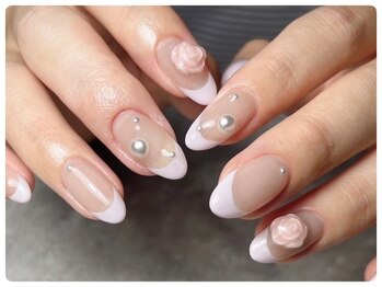 ノウェム(novem)/ピンクフレンチネイル