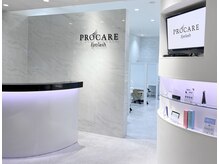 プロケア 有楽町マルイ店(PROCARE)の雰囲気（大理石を思わせる上質な空間）